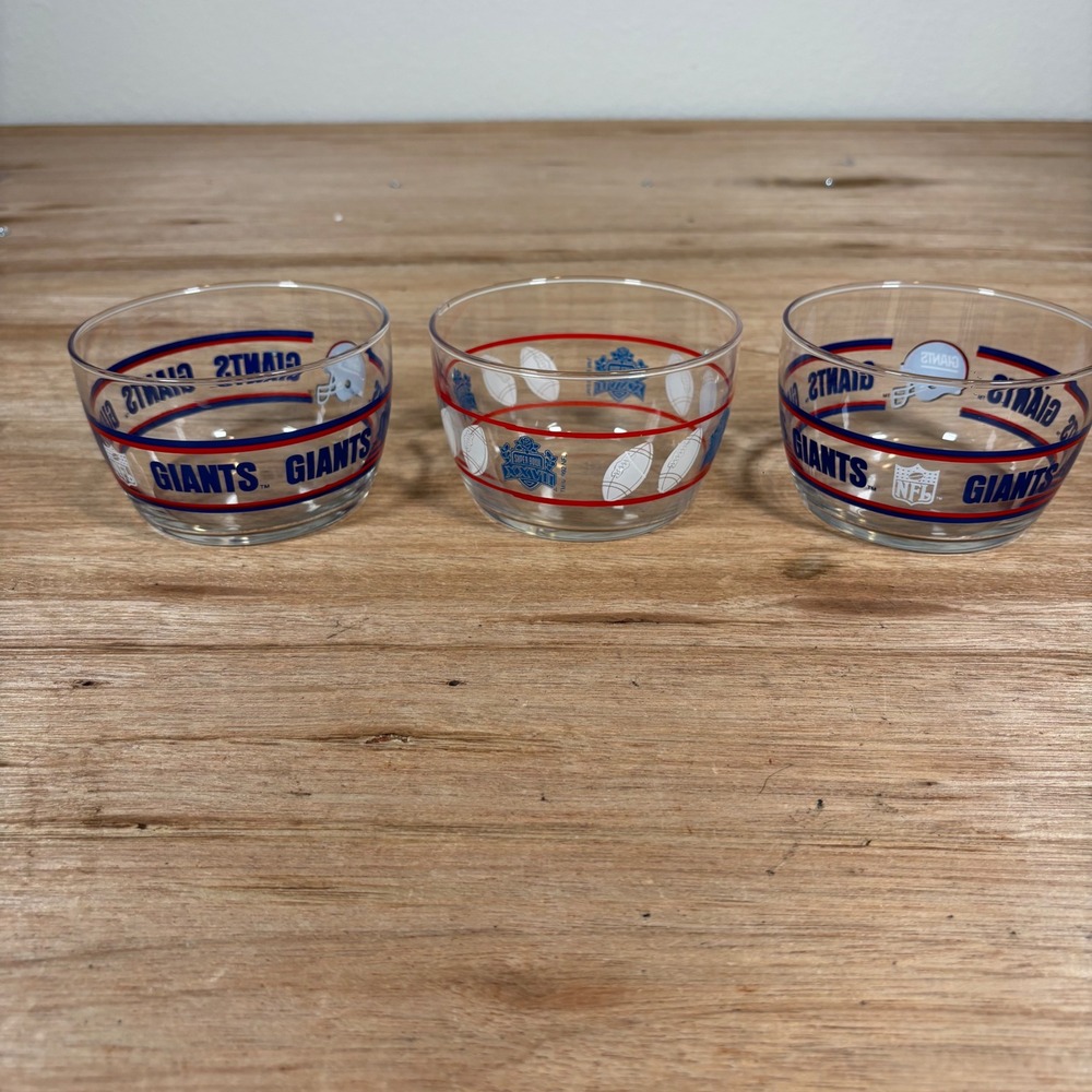 Vintage New York Giants NFL Glass Snack Bowls Set of 3 Super Bowl XXV 4 Inch